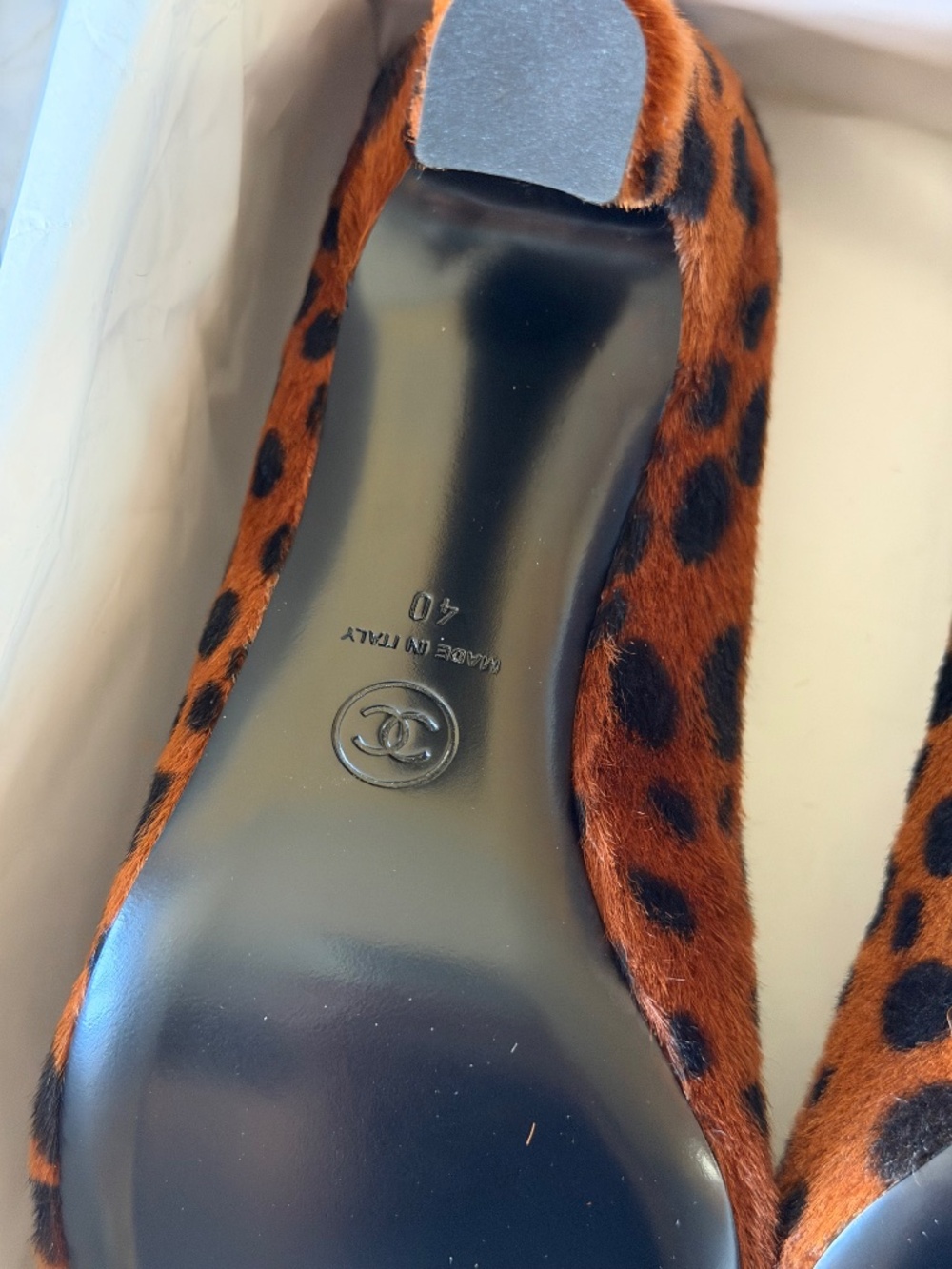 Chanel shoes - Picture 4 of 4